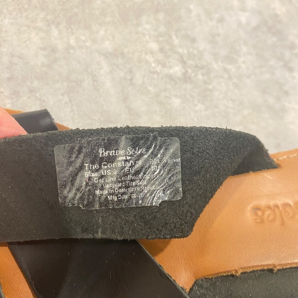 Brave Soles 'The Constanza' Leather slides - Picture 9 of 9